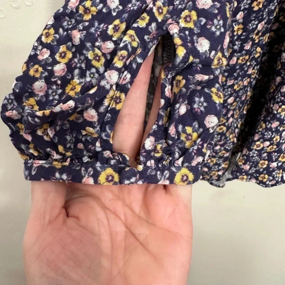 Zara Floral print shirt dress. Size medium - Picture 6 of 7